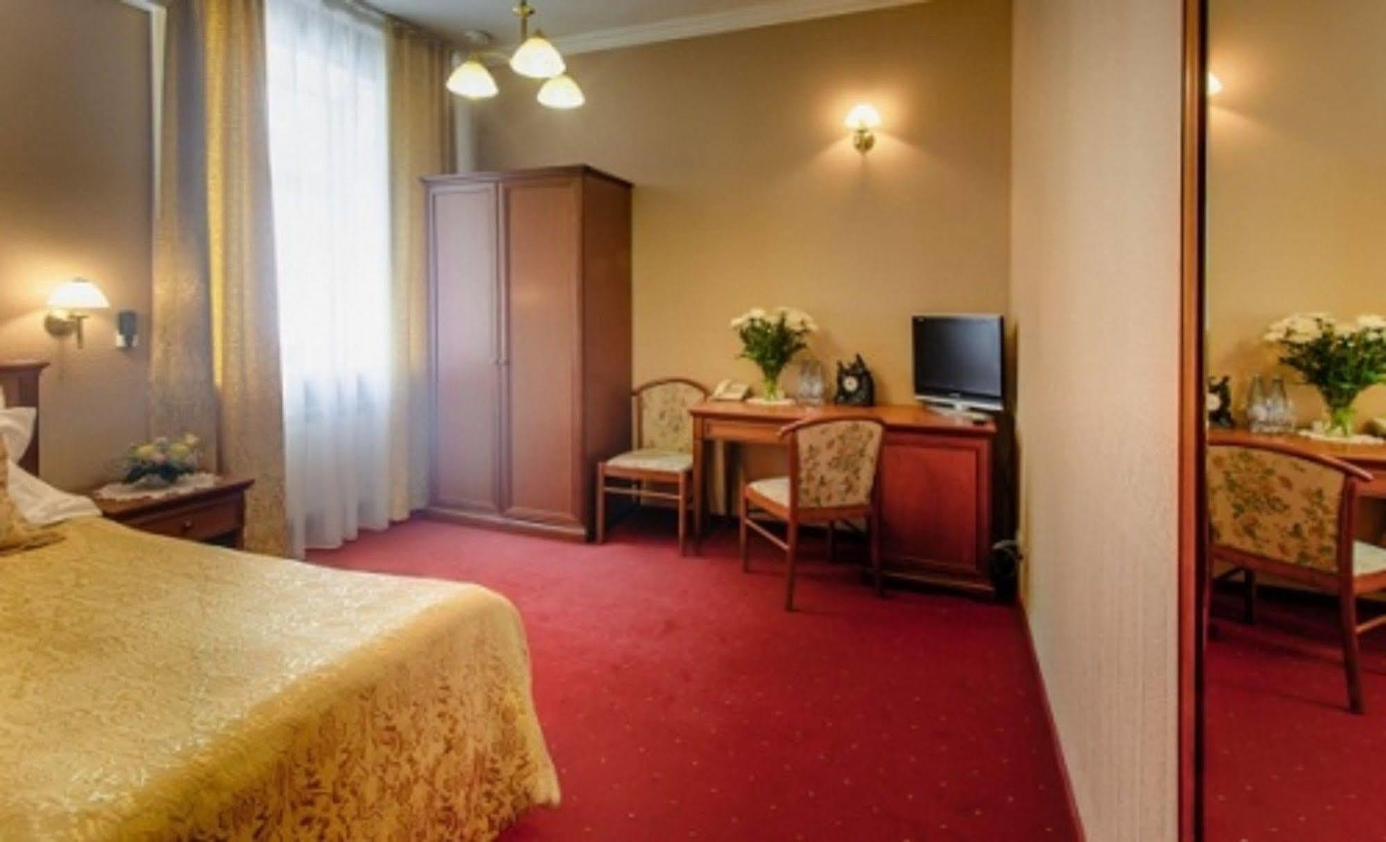 Hotel Kupechesky Krasnojarsk Zewnętrze zdjęcie